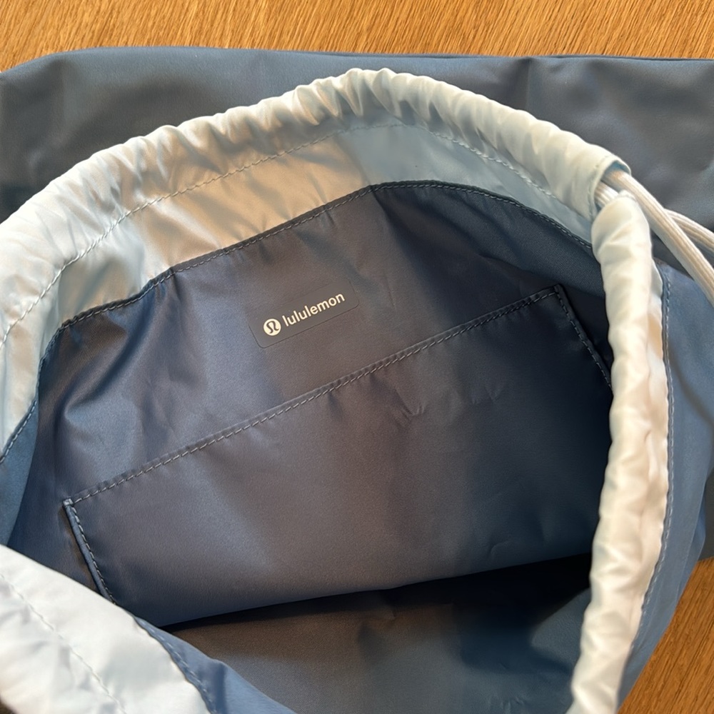 Lululemon Drawstring Backpack - image 5